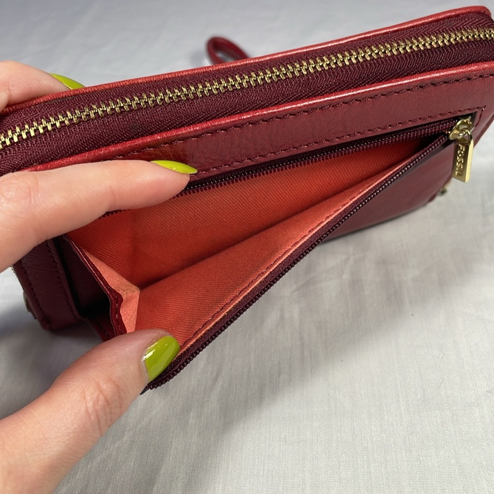 Fossil Red Leather Zippered Wallet With Strap Wri… - image 4